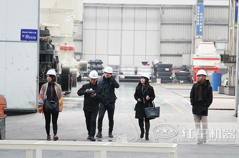 規?；O備廠房，提供立式復合破碎機免費咨詢