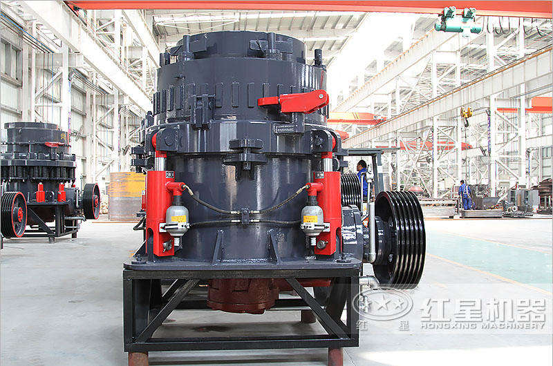 全液壓圓錐破碎機GYS300，出料粒形更好
